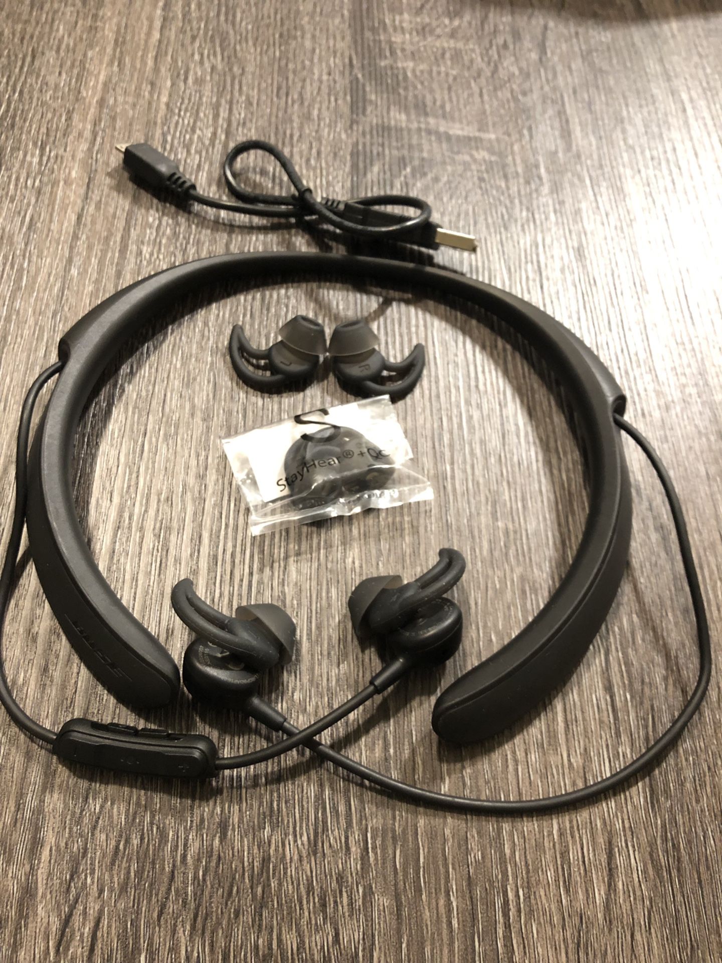Bose QuietControl QC 30 Wireless Noise Cancelling Headphones