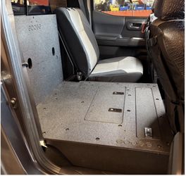 Goose Gear Toyota Tacoma 2nd/3rd Gen 05-23 Double Cab Second Row 40% Seat Plate Delete System