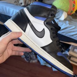 Air Jordan 1 Retro High OG’ Royal