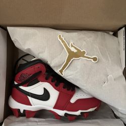 Jordan 1 Mid Youth Cleat (White/Black Gym Red) Size 1y
