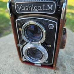 Yashica Lm 120mm Camera
