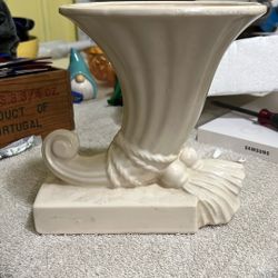 McCoy Pottery cornucopia vase 