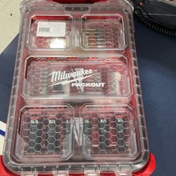 PACKOUT Milwaukee