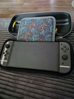 Nintendo Switch OLED w/GAMES
