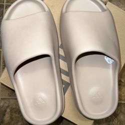 Yeezy  Slides, Pure Size 6