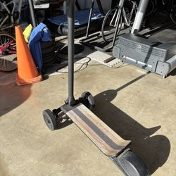 CycleBoard Elite Pro 3-Wheel Electric Scooter