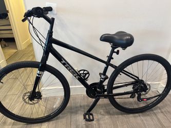 Trek Verve Hybrid Bike Disc Brake Trails Fun Tuned Ready/Ride