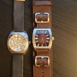 2 Mens  Watches