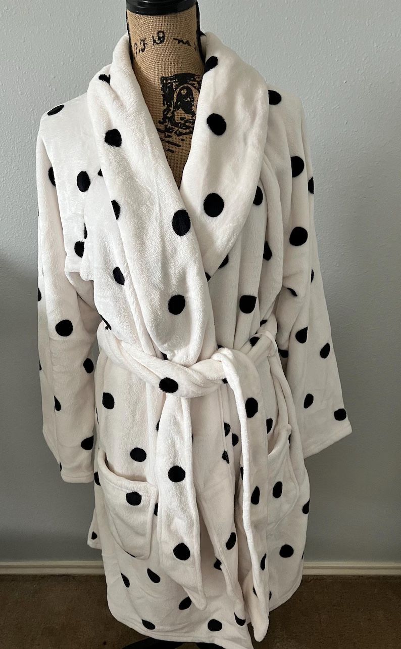 Polka Dot Victoria Secret Robe (medium)