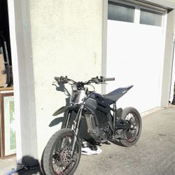 Talaria Mx4 With Dual Ultra Bee Brakes( OPEN TO TRADES)