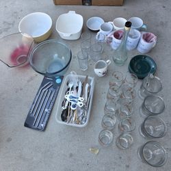 Lot Of Home Kitchen Accessories 