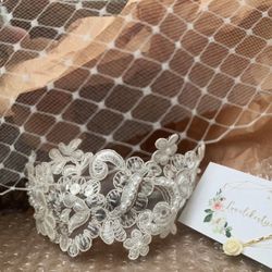 White Pearl Bead Headdress 