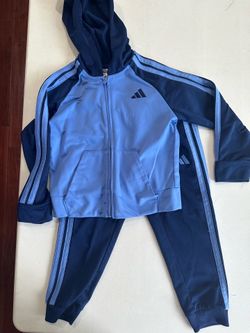 Boys sweatshirt/pants matching