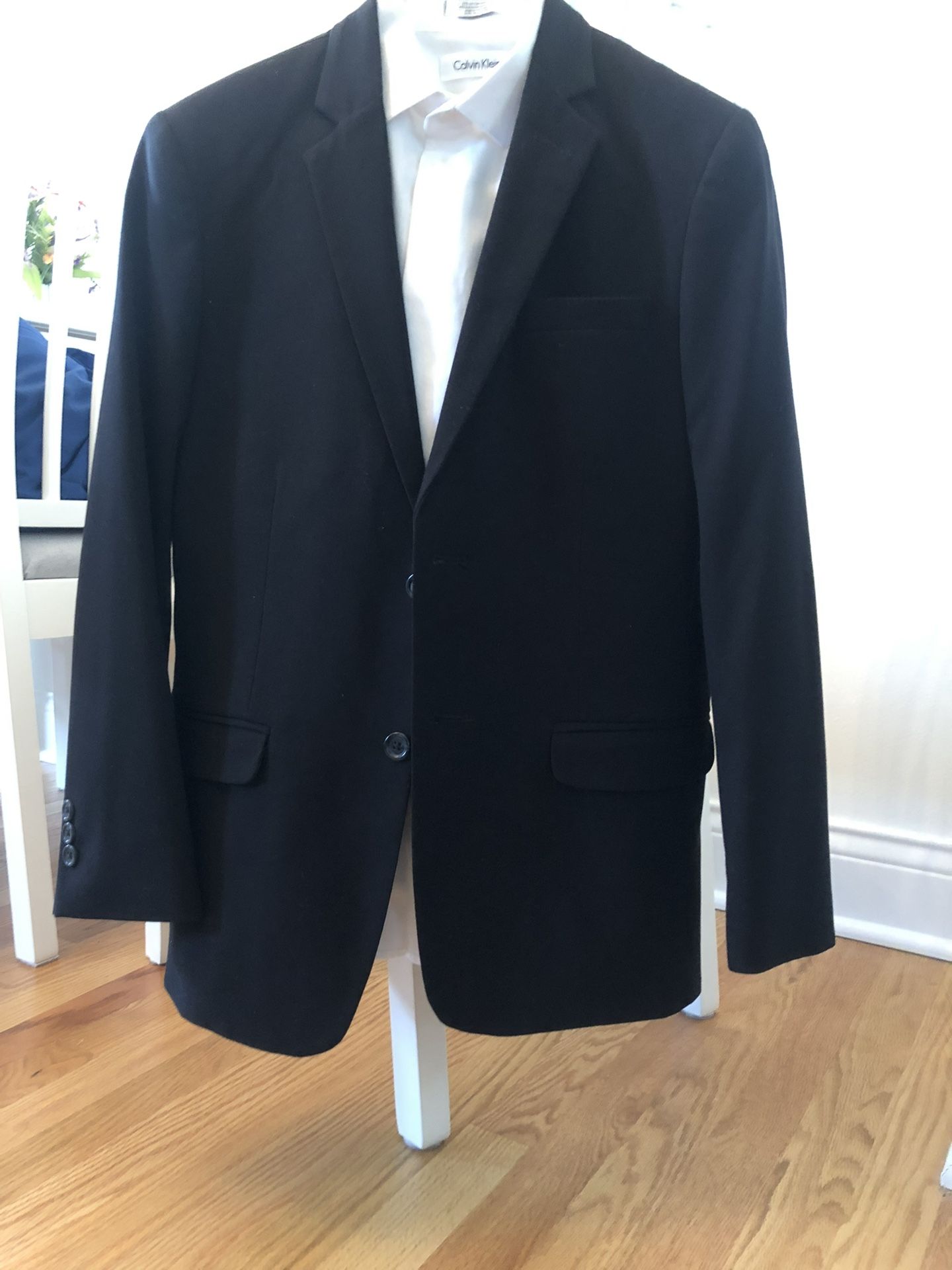 Calvin Klein Suit Size 16 Youth Black 3 Pcs Only 40$