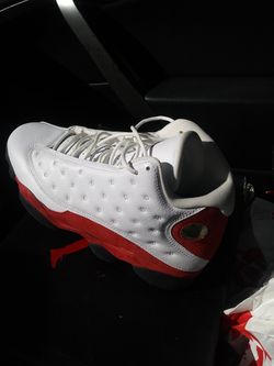 Jordan 13s size 10.5