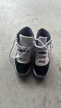 Air Jordan 11 Retro Sneakers