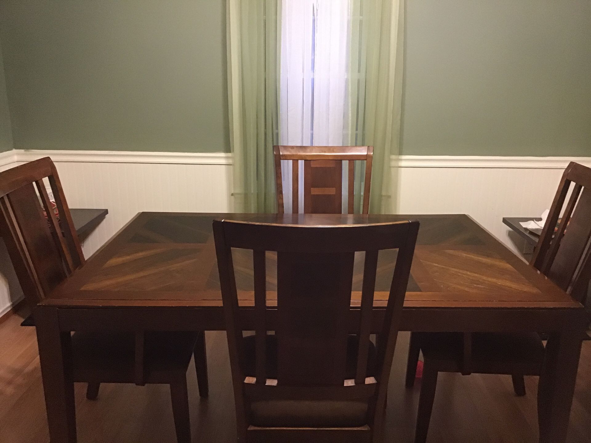 Wooden 6 person Table (comes with 5 chairs)