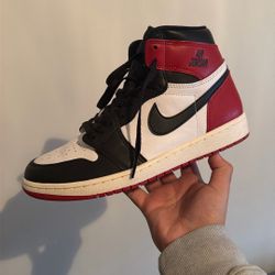 Jordan 1 Black Toe