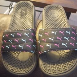Gently Used Puma Slides 