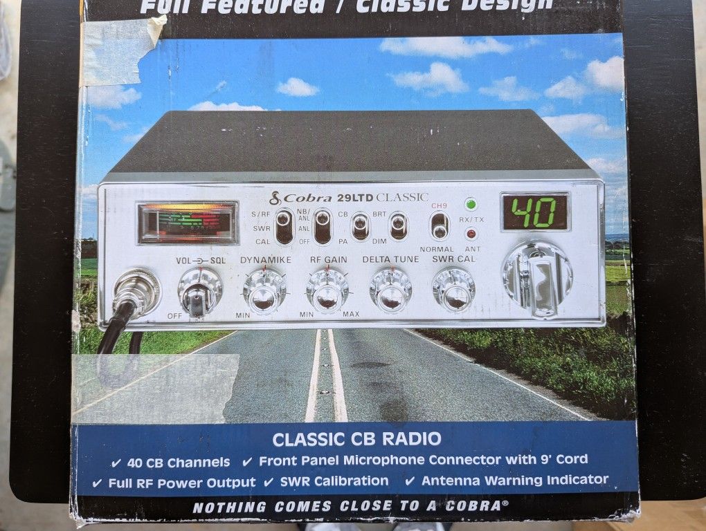 New Cobra 29 Radio with Bracket And Mike. Used 2 Weeks