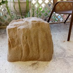 Hollow Decorative Large Rock,realistic decorative rock-hollow & light, 27" lx 25" tx18" sides,Only $55, These Lg ones Are Expensive New,