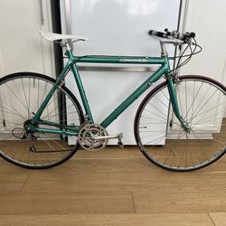 52cm Vintage Road Bike Cannondale 