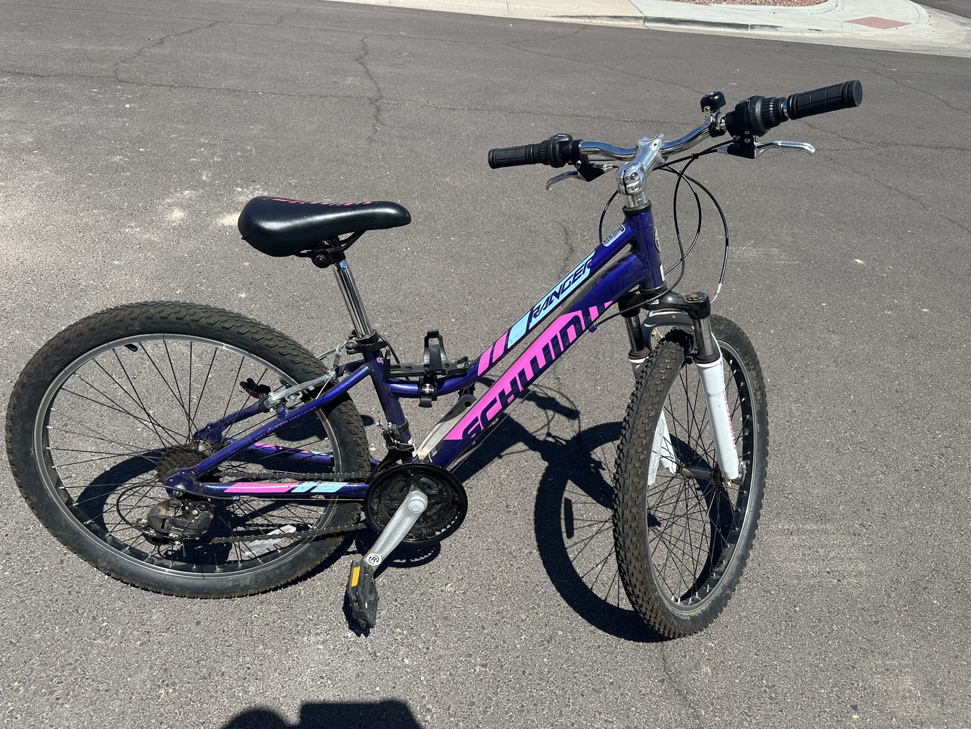 Schwinn Ranger 24” Girls Bike