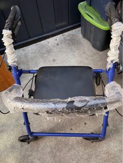 Adult walker