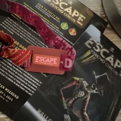 ESCAPE 2 day VIP