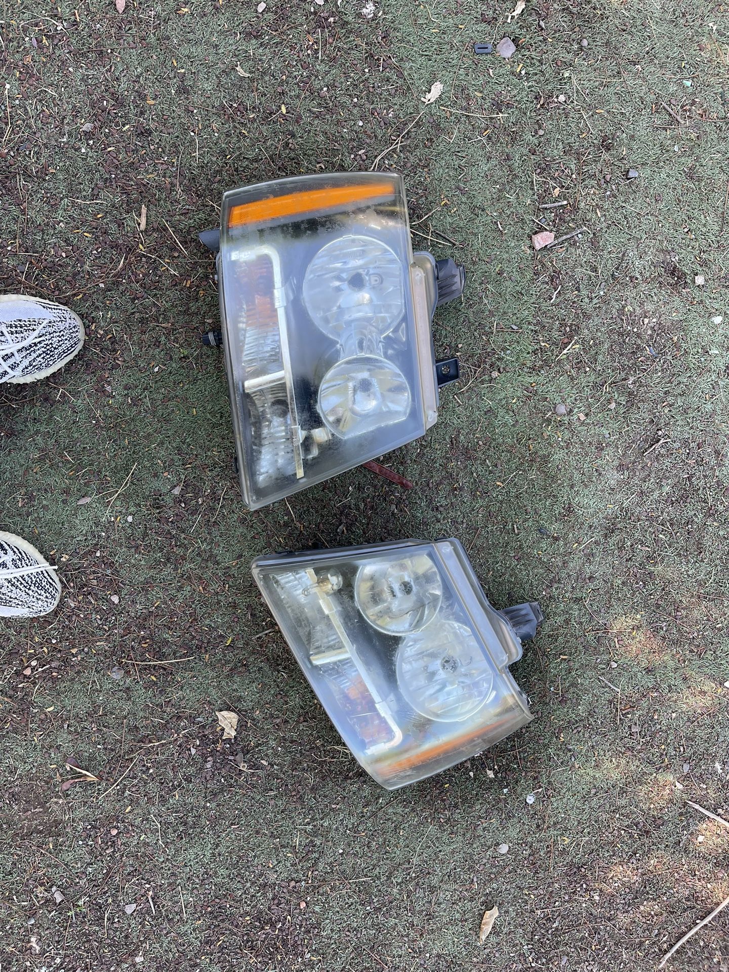 2008 Tahoe Headlights 