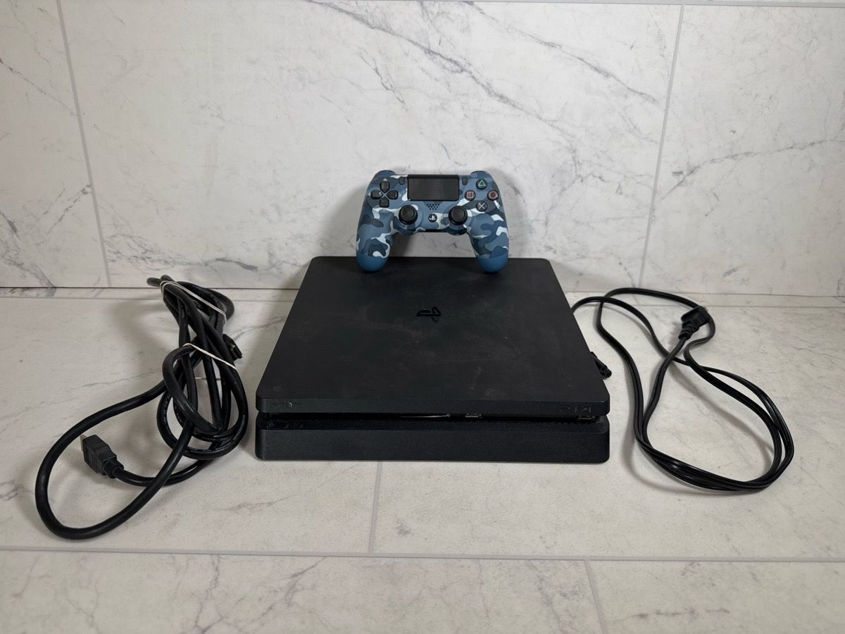 Sony Playstation 4 Slim (PS4) - 1TB (A1G008389)