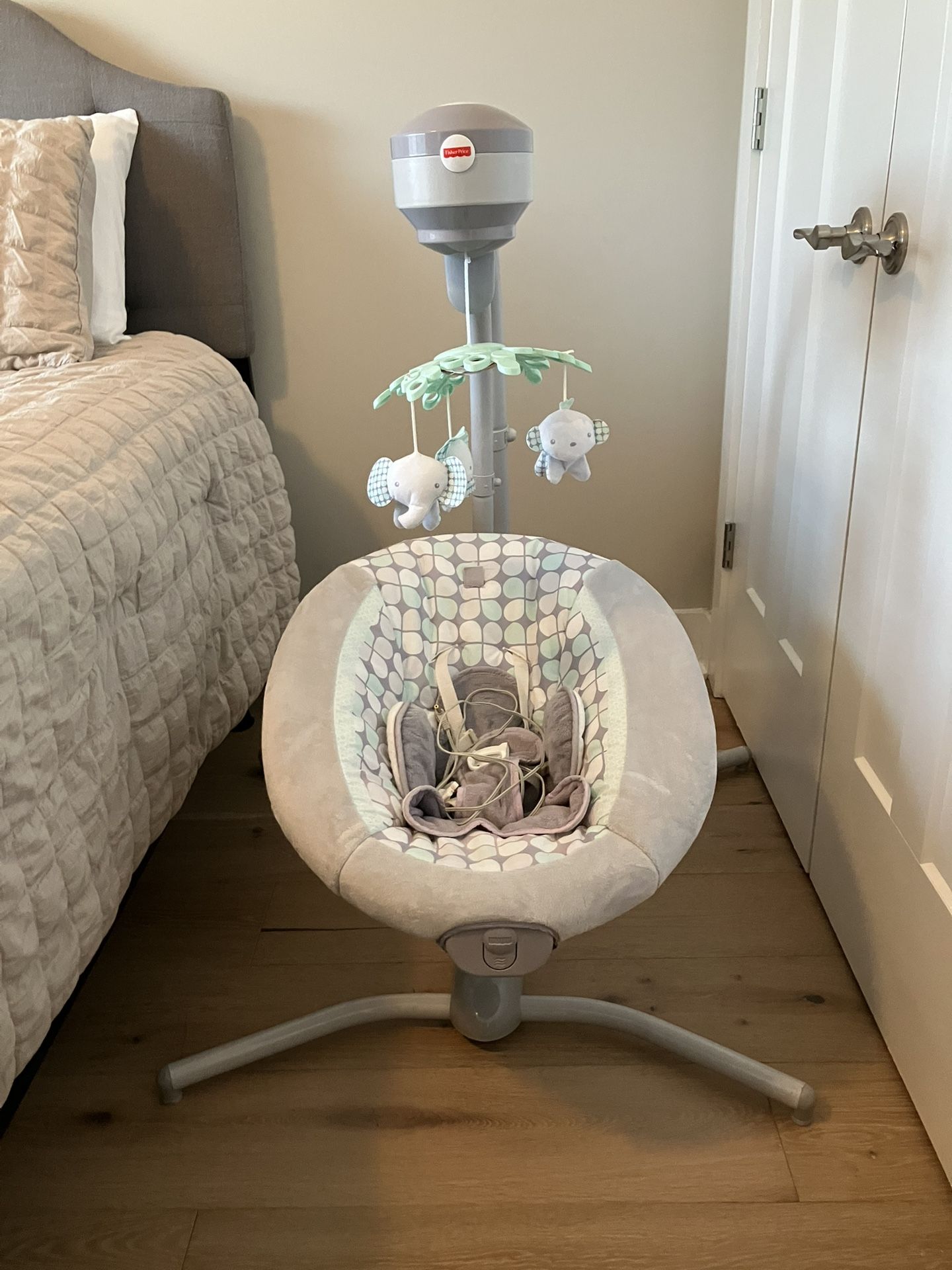 Fisher-Price cradle swing