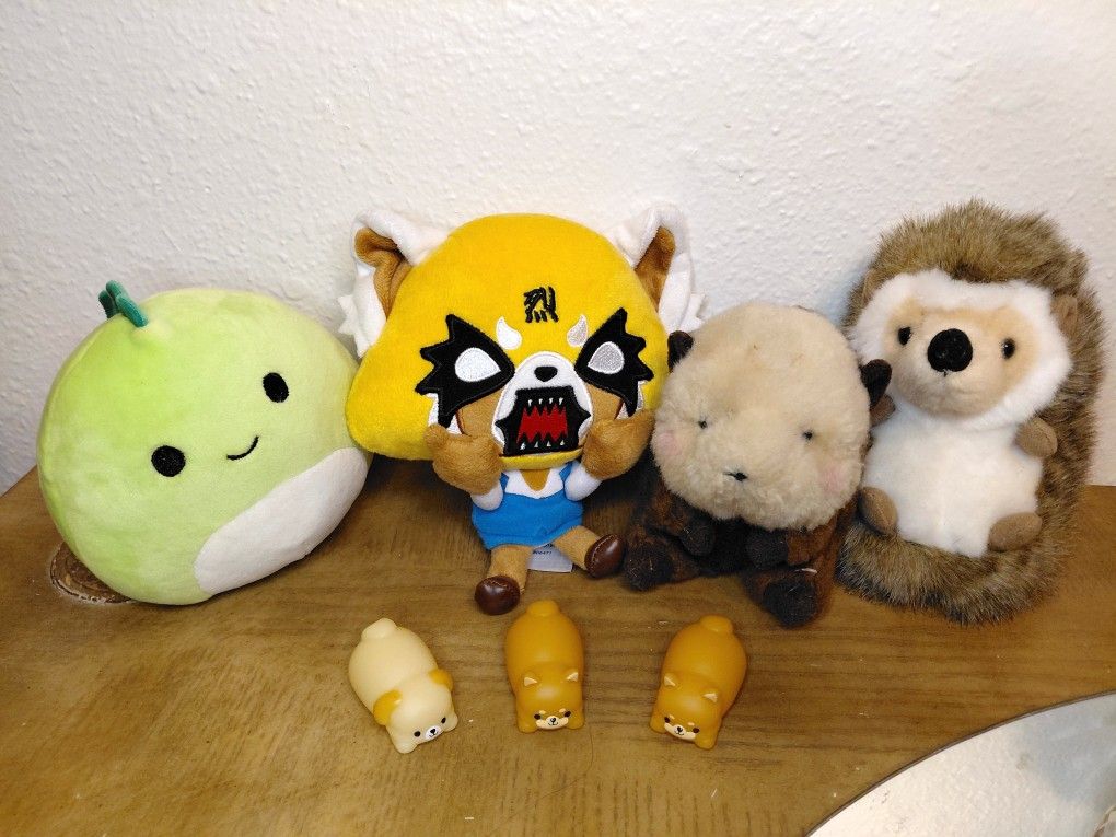Sanrio Aggretsuko Plush, Ashley the Apple Squishmallow, Aurora World Rolly Pet Sea River, Hedgehog