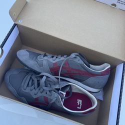 Onitsuka Tiger Serrano Size 12