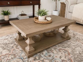 Rustic Farmhouse Coffee Table with Storage Shelf – Solid Wood Look