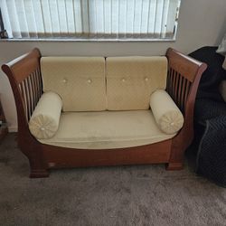 "Pali" Solid Wood Convertible Crib