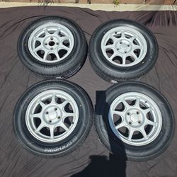 14x5.5J Enkei Honda civic/ acura wheels  & Tires