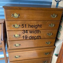 5 drawer dresser $80