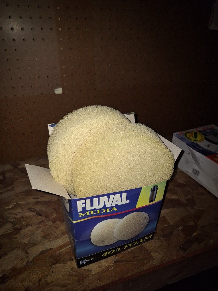 New Old Stock Course Round Fluval Pre-filter For Canister Filters Or Make Your Own