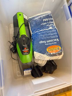BISSELL hand held carpet cleaner