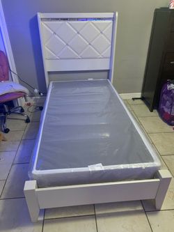 Twin bed