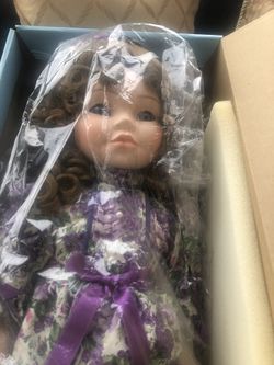 Tall doll very nice new 35