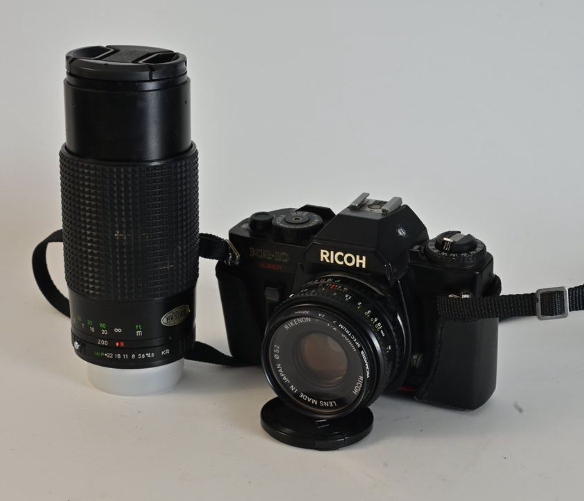 Ricoh KR 10 Super 35mm SLR Film Camera w 50mm & 80-200 Lens