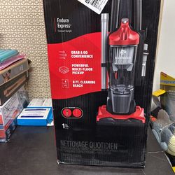 Dirt Devil Endura Express Bagless Compact Upright Vacuum Cleaner QL