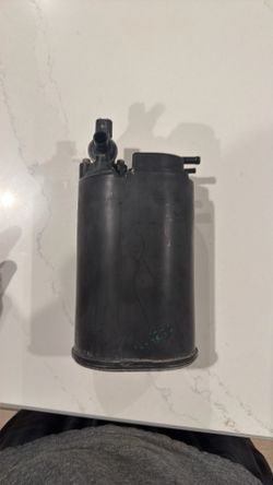 98-2001 Acura Integra charcoal evap canister