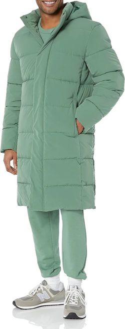 Amazon Essentials Lightweight Packable Puffer Jacket