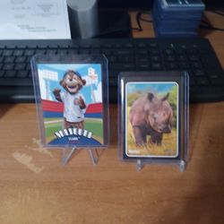 Chicago Cubs Mascot & Ryne Sandberg Rhino Cards 