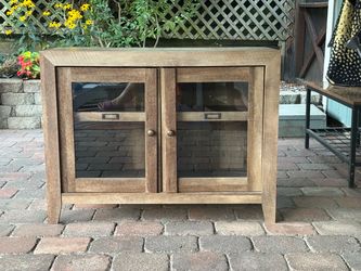 Cabinet with glass doors