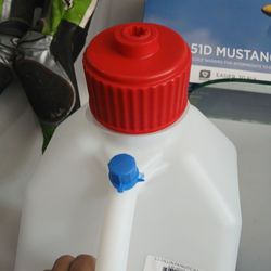 VP racing 5.5 gallon utility jug brand new $42 each one plus tax, hose sold separately $12 plus tax, firm price we are a store,