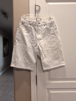 Vintage Bonjour Knee Length Ladies Denim Shorts, 3 Available, Size 10